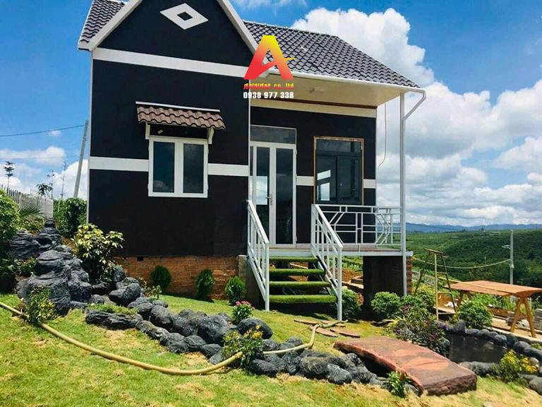 Nhà kiểu luxury biệt thự sân vườn đơn vị thi công nhà lắp ghép